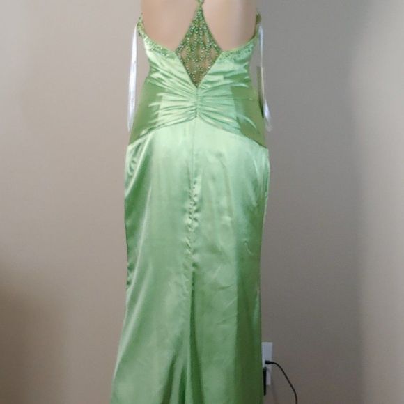 NWT Sexy Evening Gown Prom Dress by Extreme Prom - Picture 5 of 5